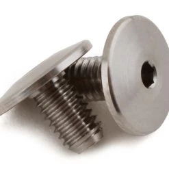 Reve D 3x5mm SPM Titanium Wing Screw (2)