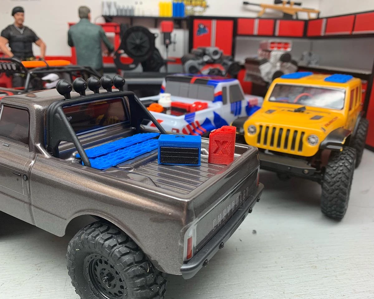 Scale By Chris 1/24 Scale Combo Pack 4 w/Jerry Can, Blue Tool Box, Blue Sand Ramps 5 Scale By Chris 1/24 Scale Combo Pack 4 w/Jerry Can, Blue Tool Box, Blue Sand Ramps - Image 3